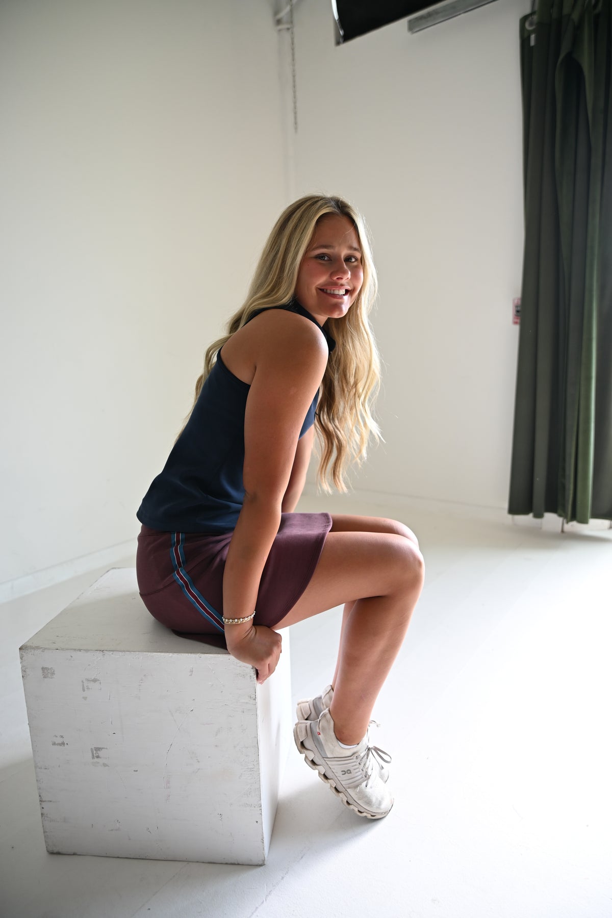 Stripe Club Skort in Merlot